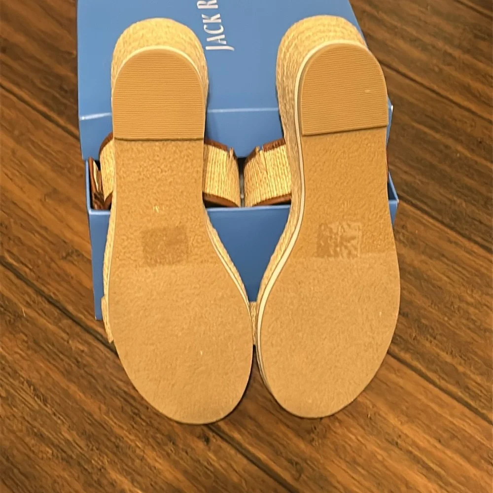 NIB - Jack Rogers – Cali buckle wedge – size 8 - Picture 3 of 4